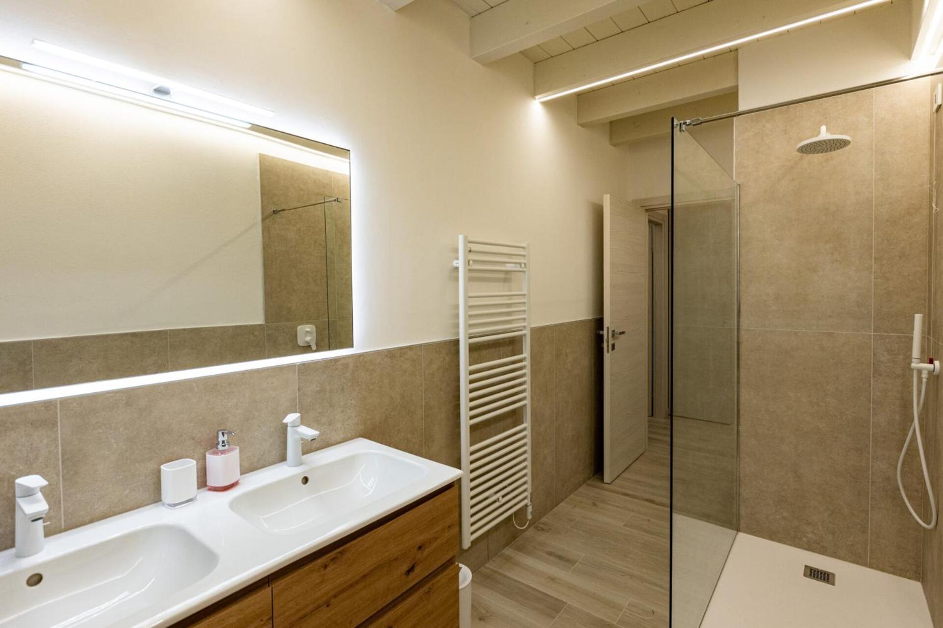 A Garda Dream Luxury Apartments Bussolengo Exterior foto